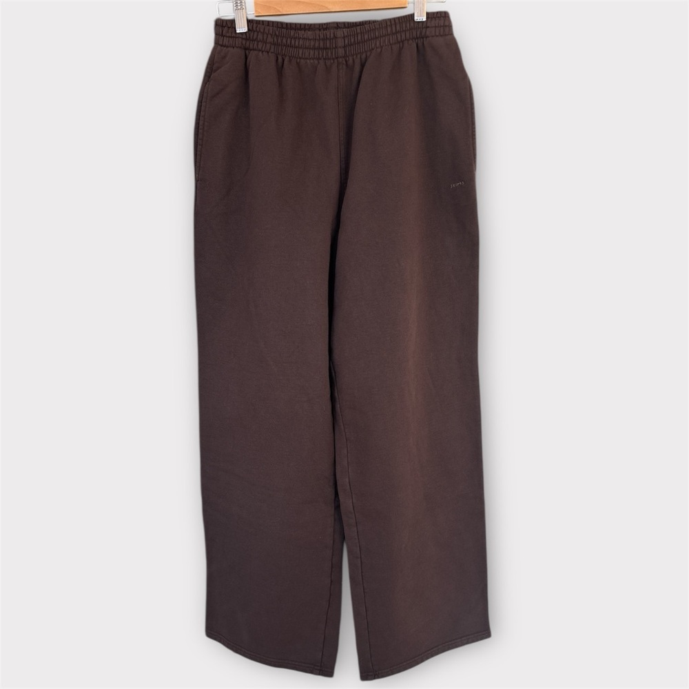 SKIMS Boyfriend Fleece Baggy Sweatpant in Espresso Size Small - Picture 12 of 16